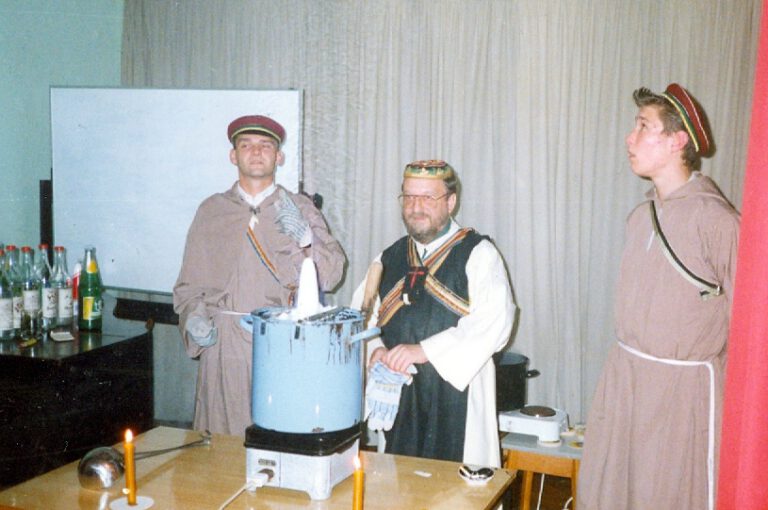 1999