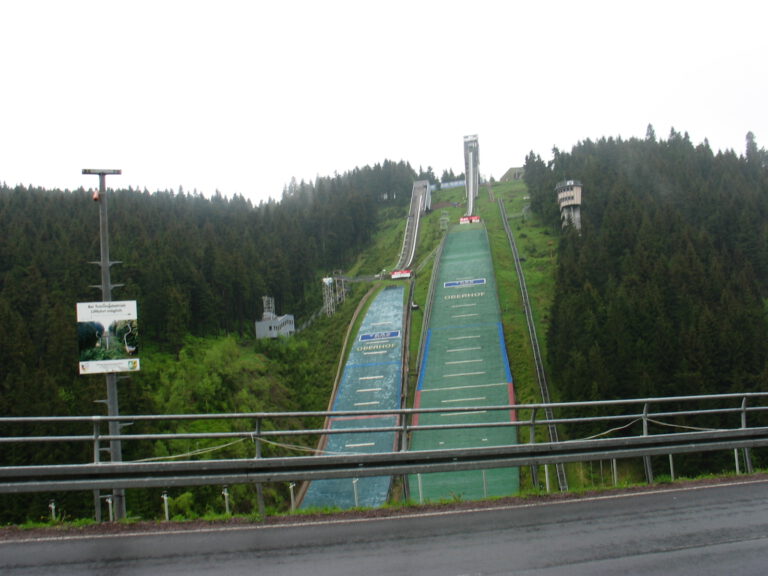 2006