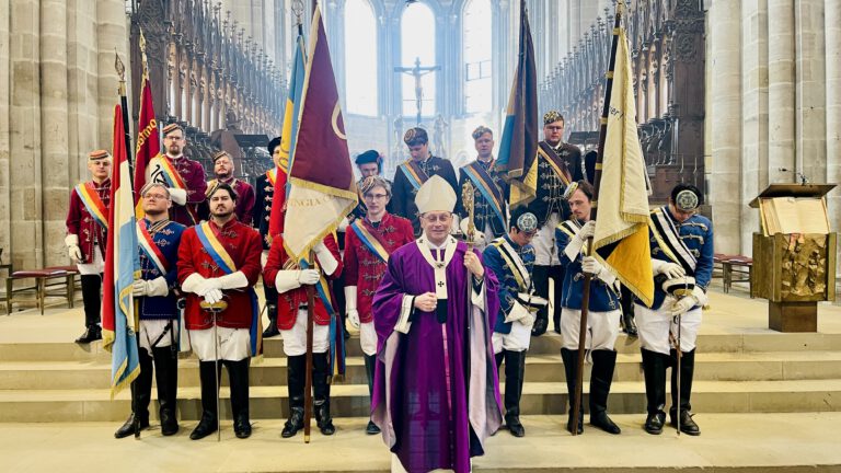 Messe zur Jahrestag der Papstwahl im Bamberger Dom